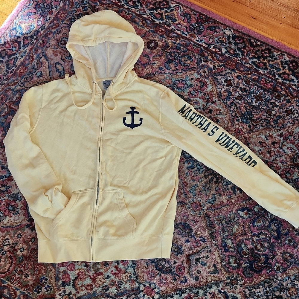 Martha's Vinyard Hoodie - Picture 2 of 3